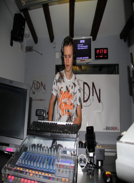 RADIO ADN EWAN
