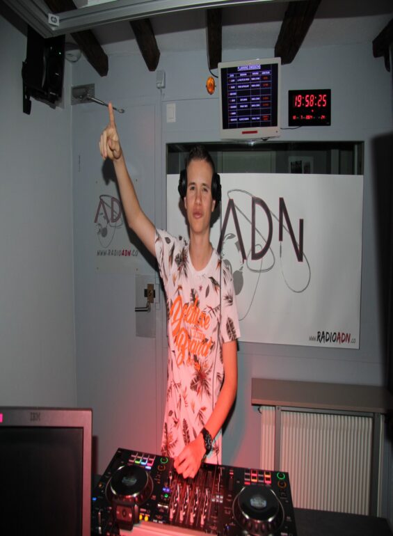 RADIO ADN EWAN